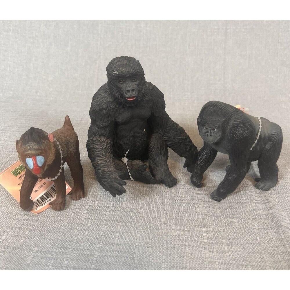 LOT Safari Ltd Mandrills Baboons Safari Animal Gorilla Monkey Figure APE 1990's